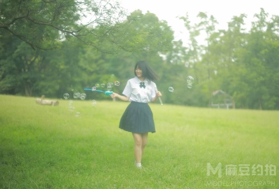 清新模特