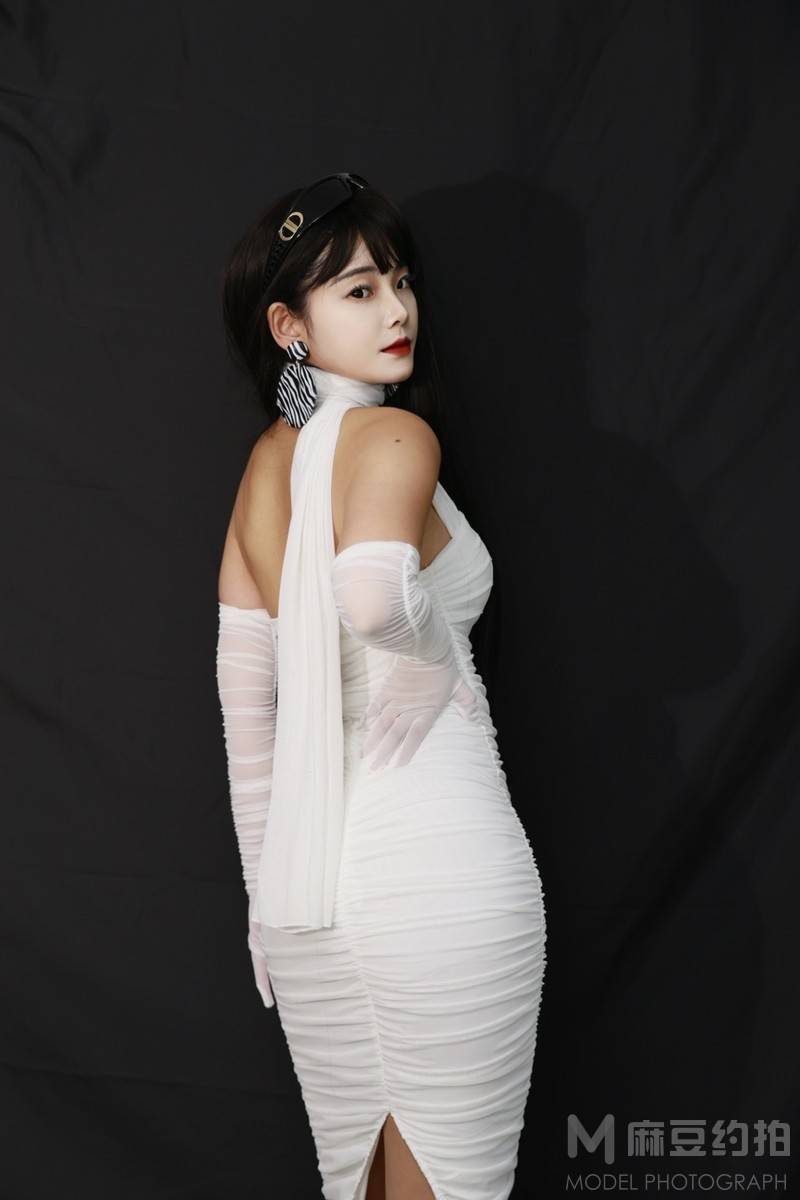 胶片模特