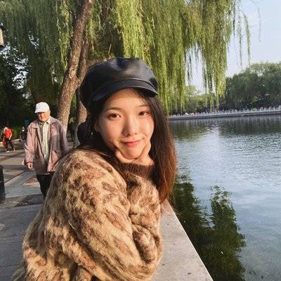宝丽来模特