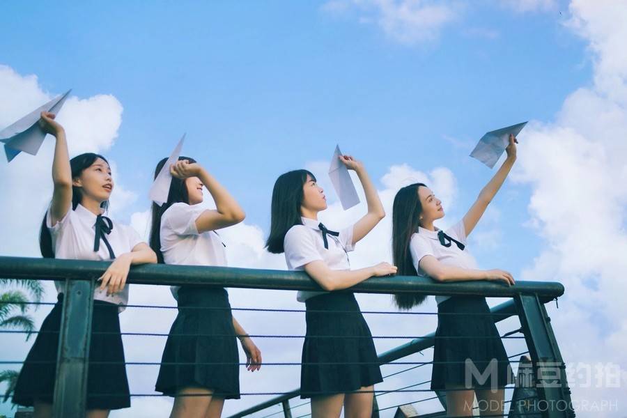 胶片模特