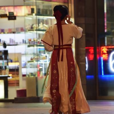汉服模特