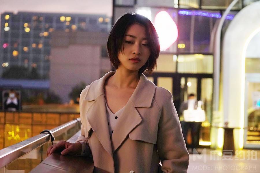 夜景模特