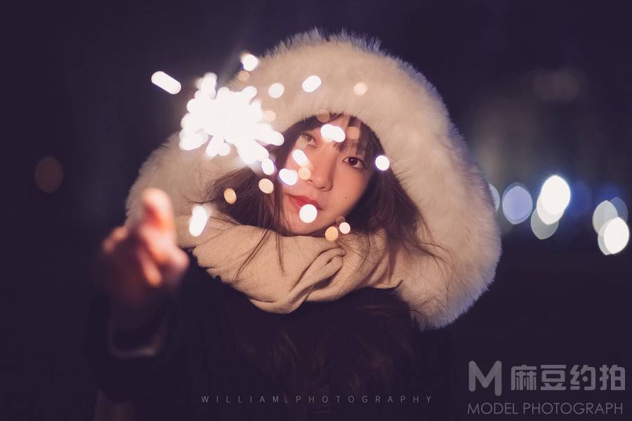 夜景模特