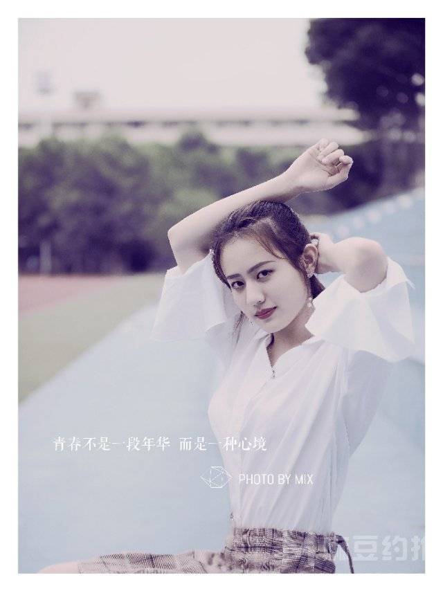 校园模特