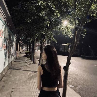 夜景模特