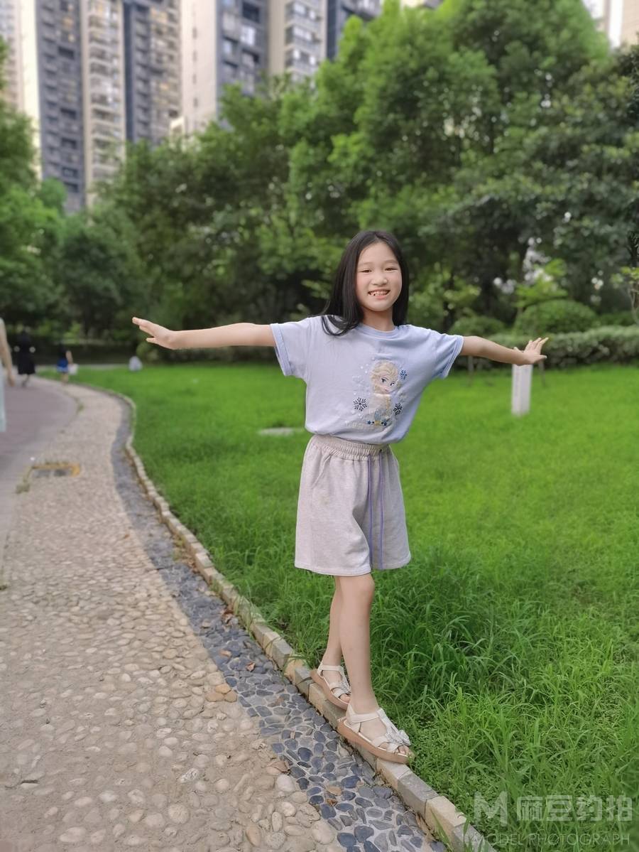 少女模特