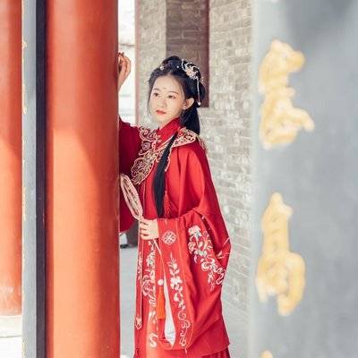 汉服模特