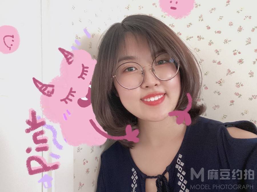 校园模特