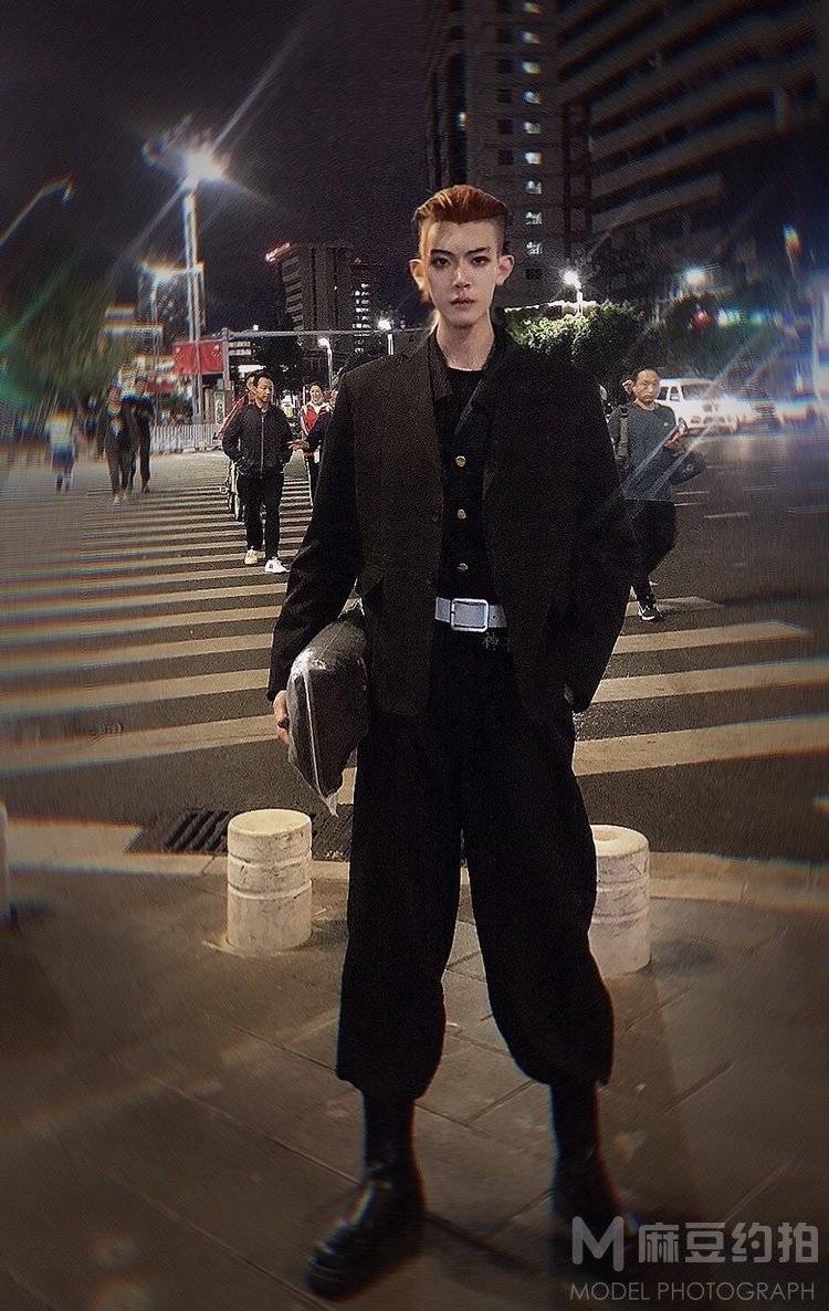 暗黑模特