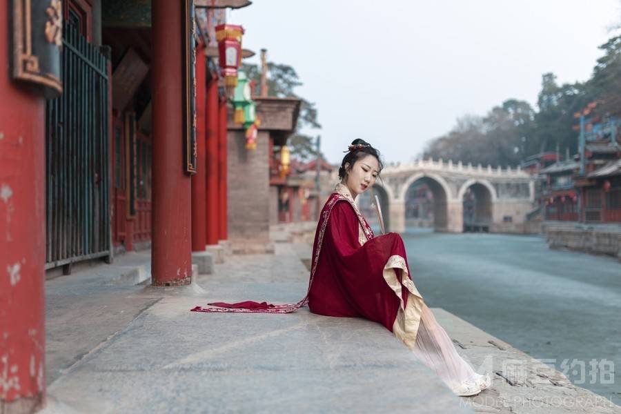 汉服模特