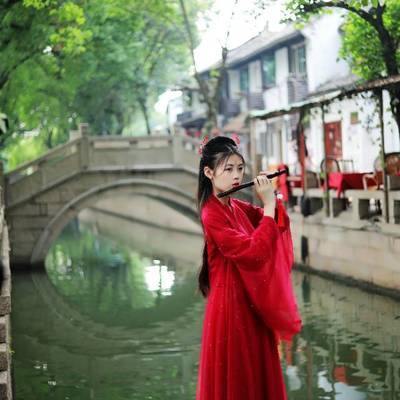 汉服模特