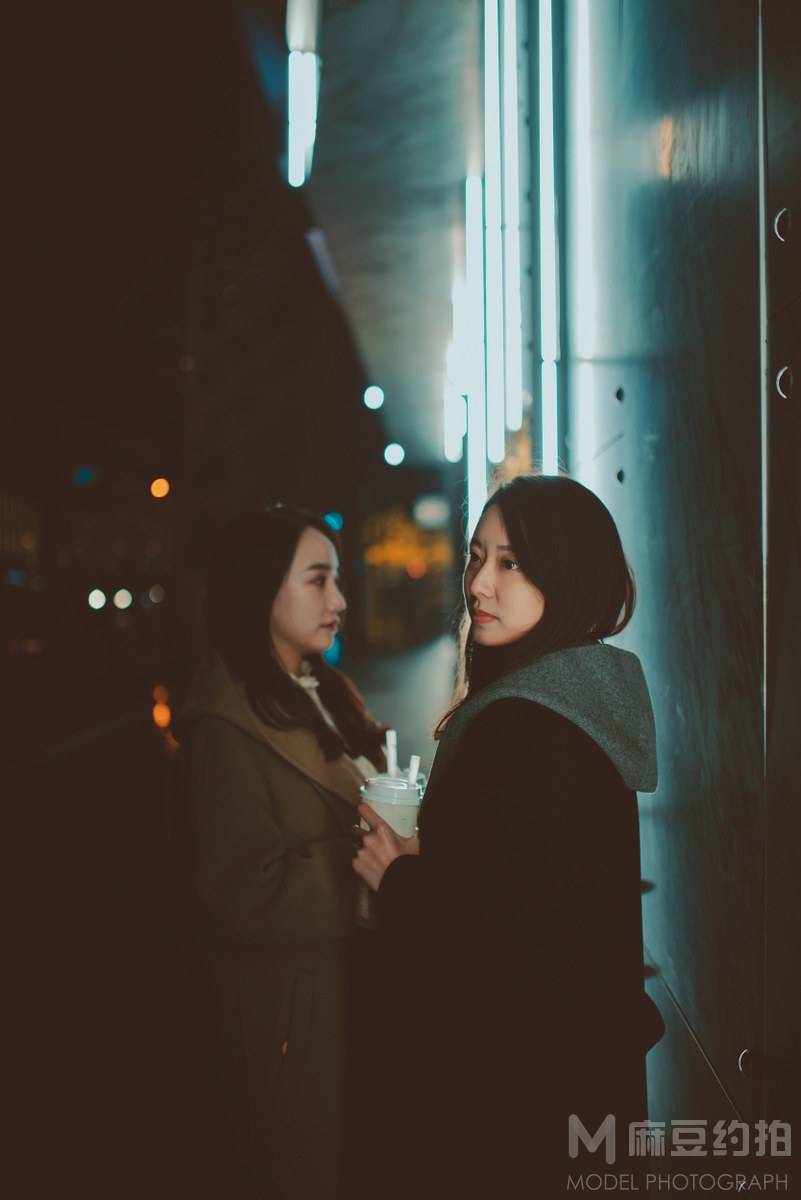 夜景模特