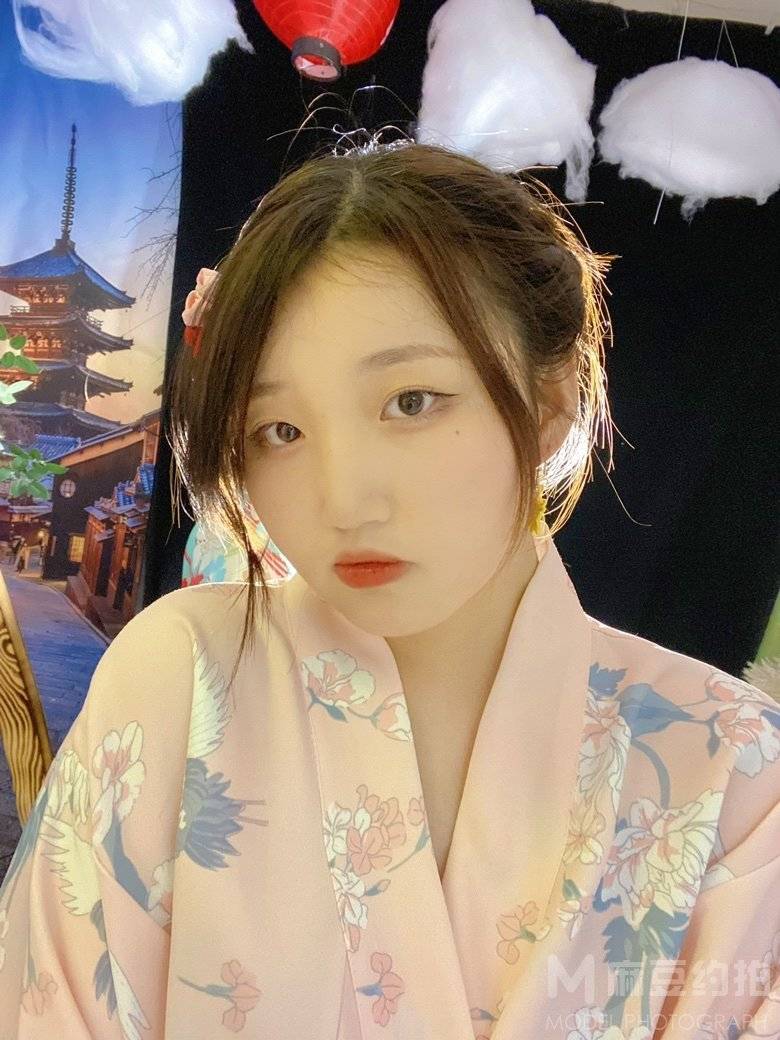 和服模特