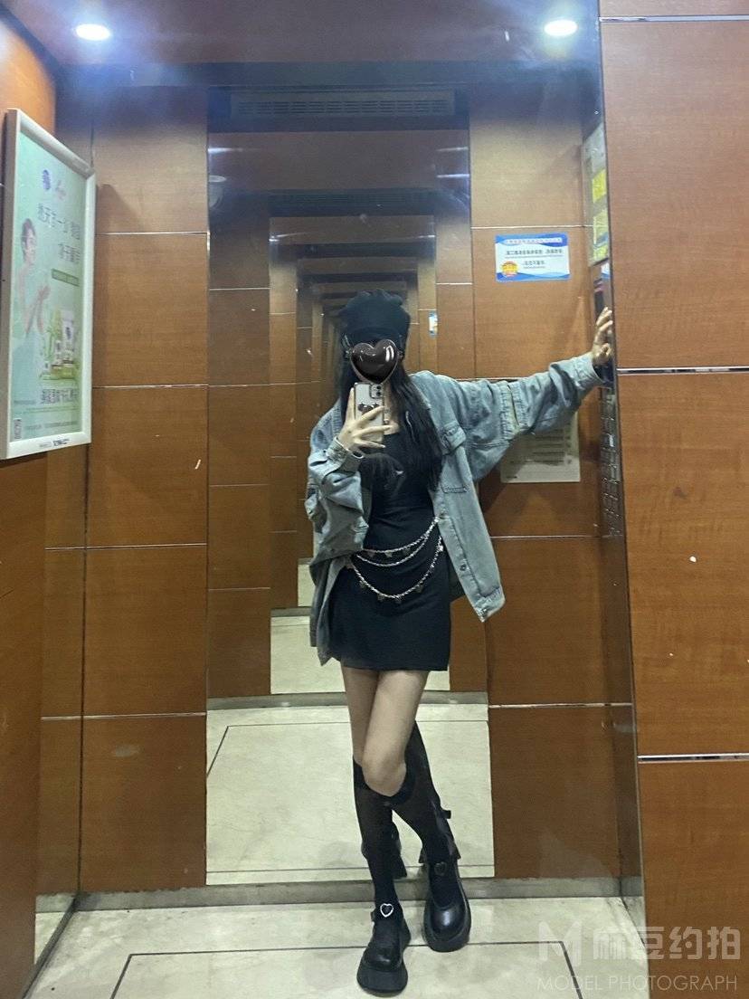 清新模特