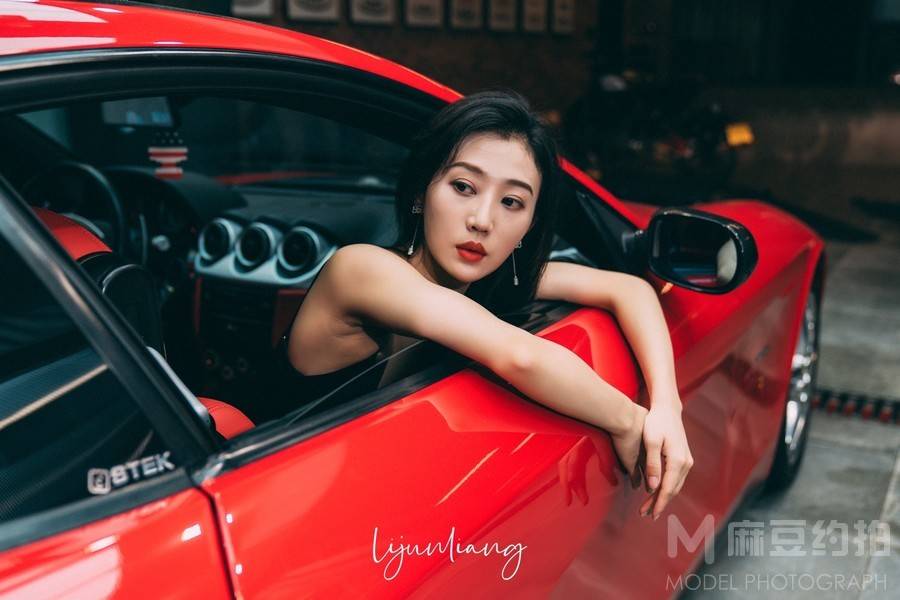 暗黑模特