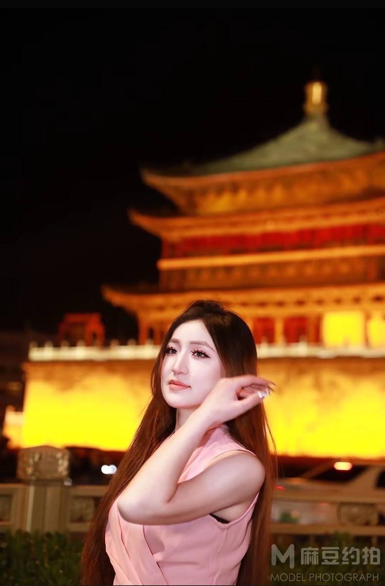 妆容模特