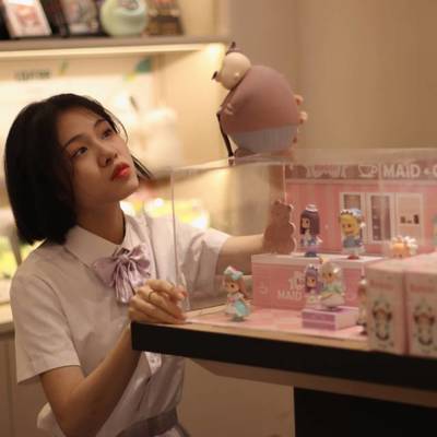 妆容模特