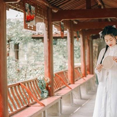 汉服模特