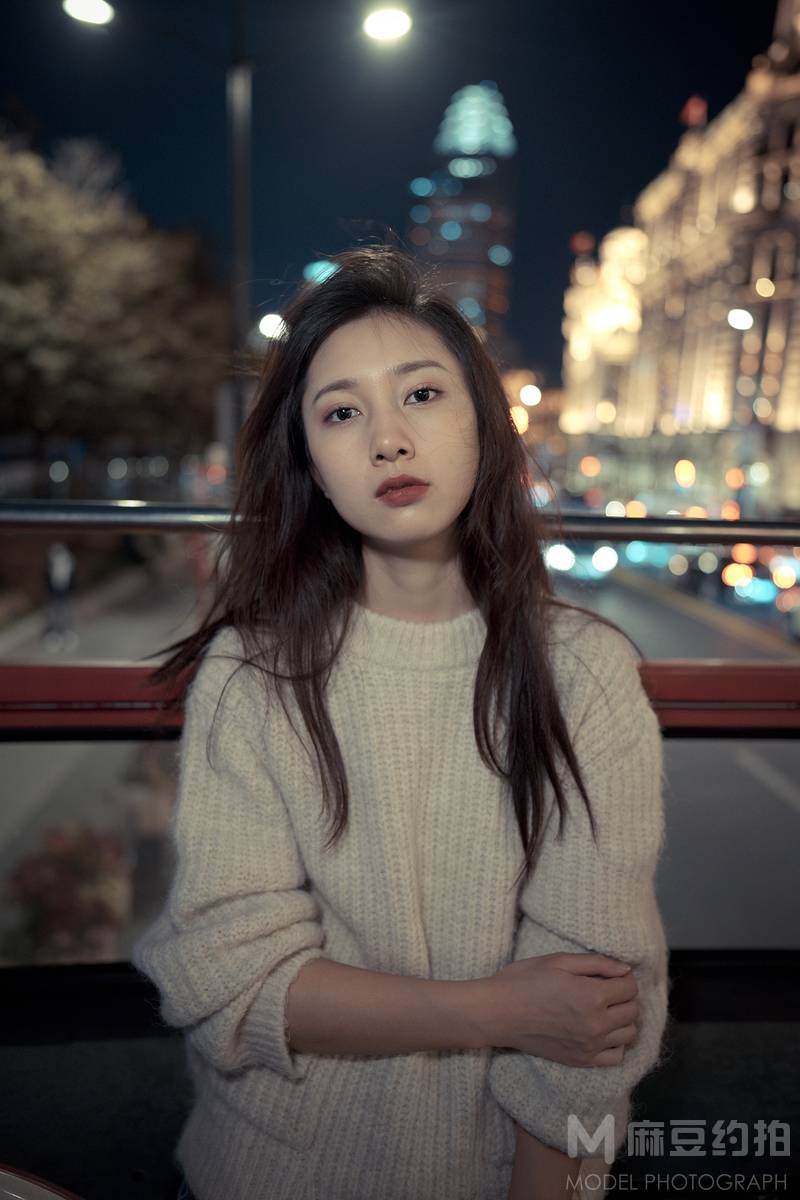 夜景模特