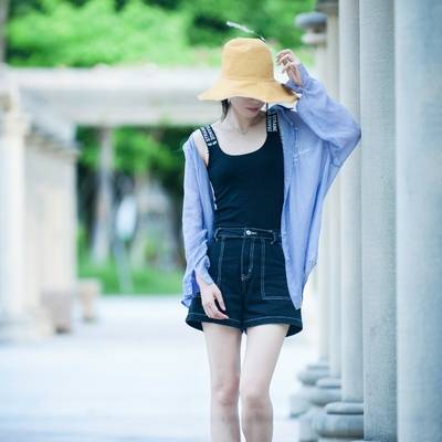 清新模特