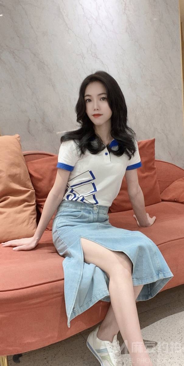 纪实模特