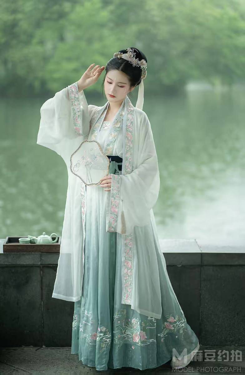 民国模特