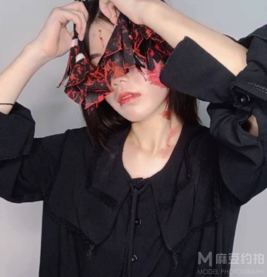 暗黑模特