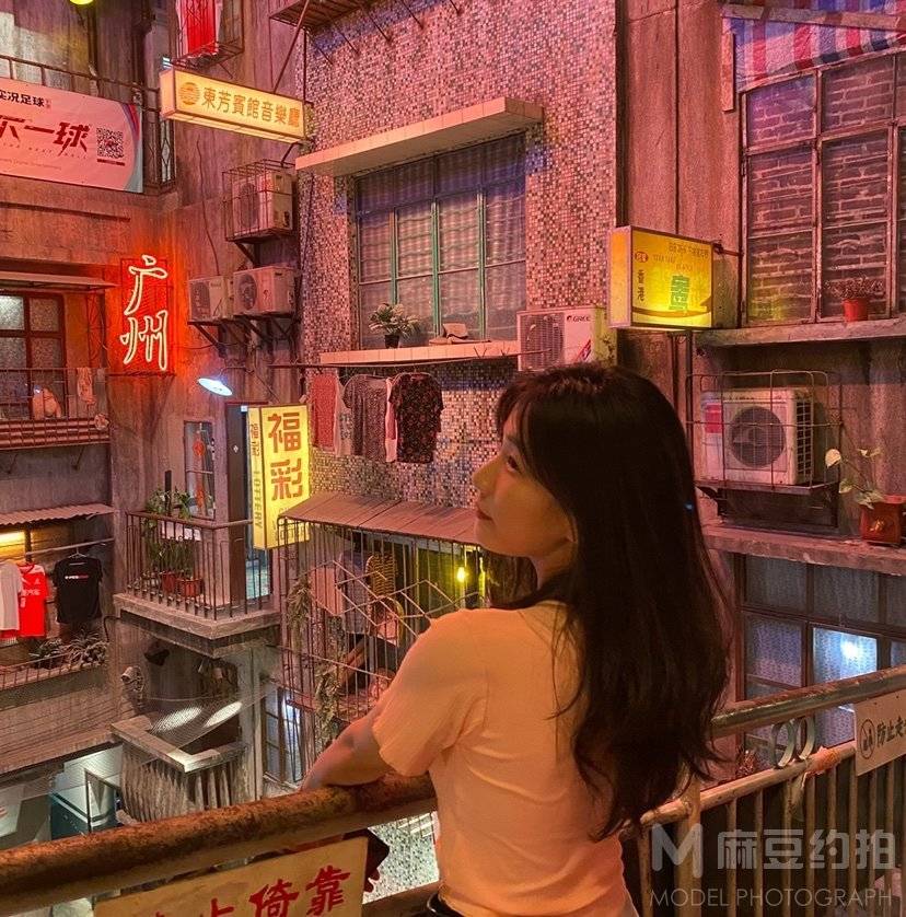 情侣模特