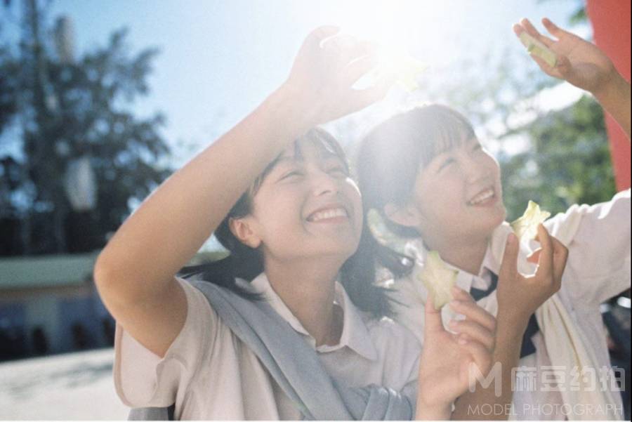 胶片模特