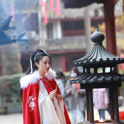 汉服模特