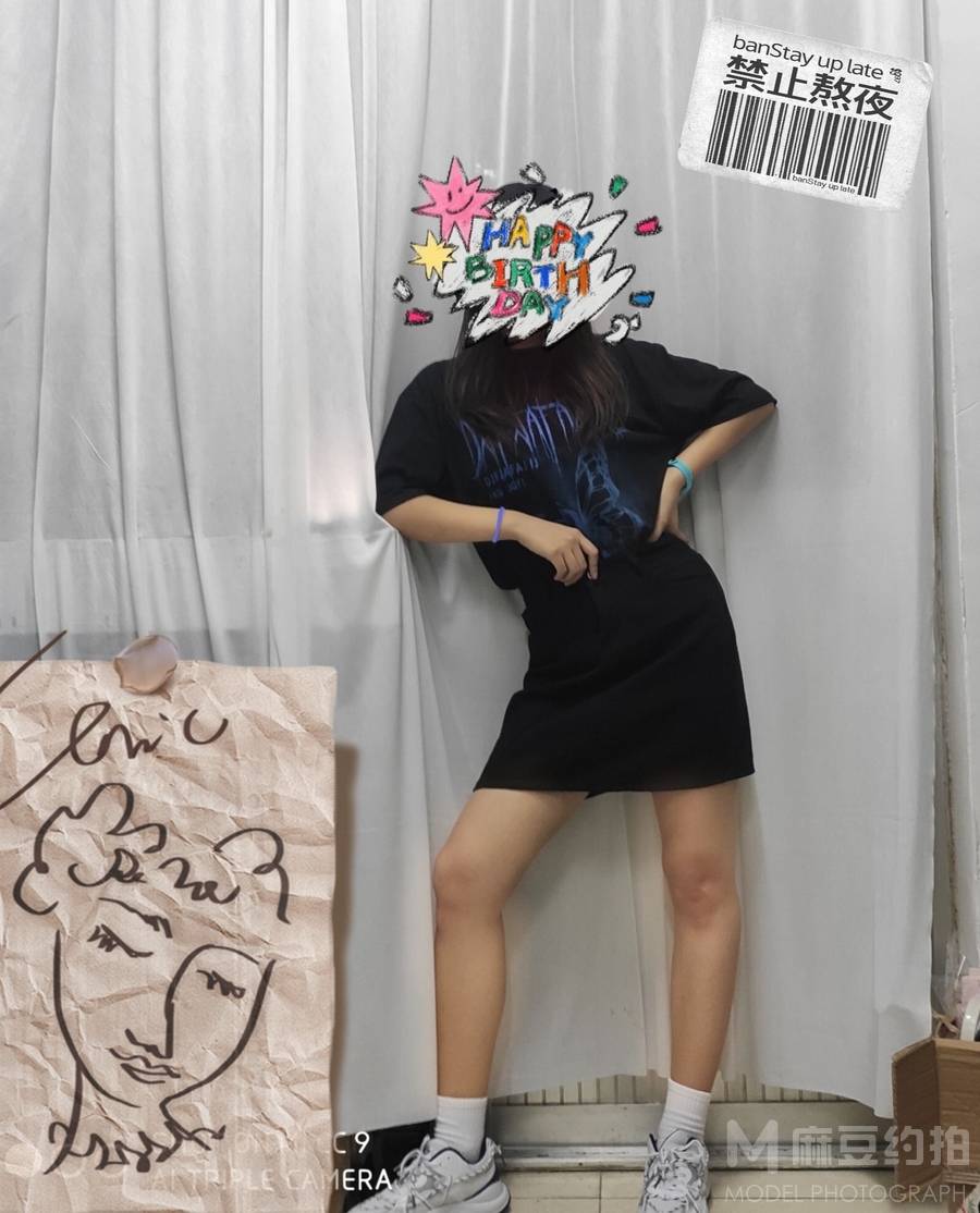 校园模特