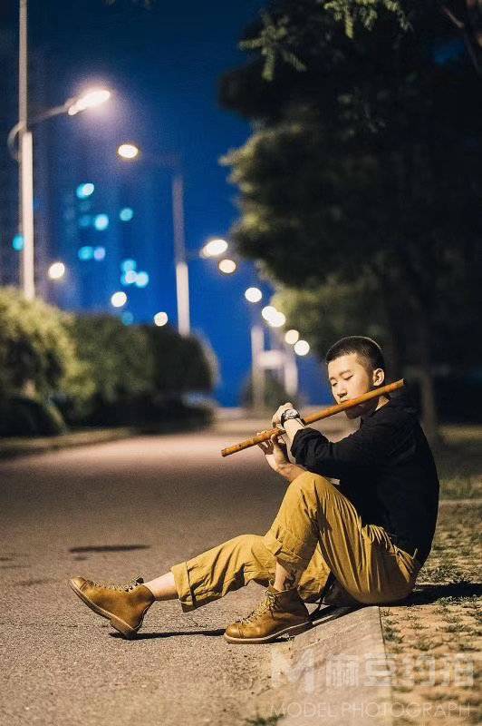 夜景模特