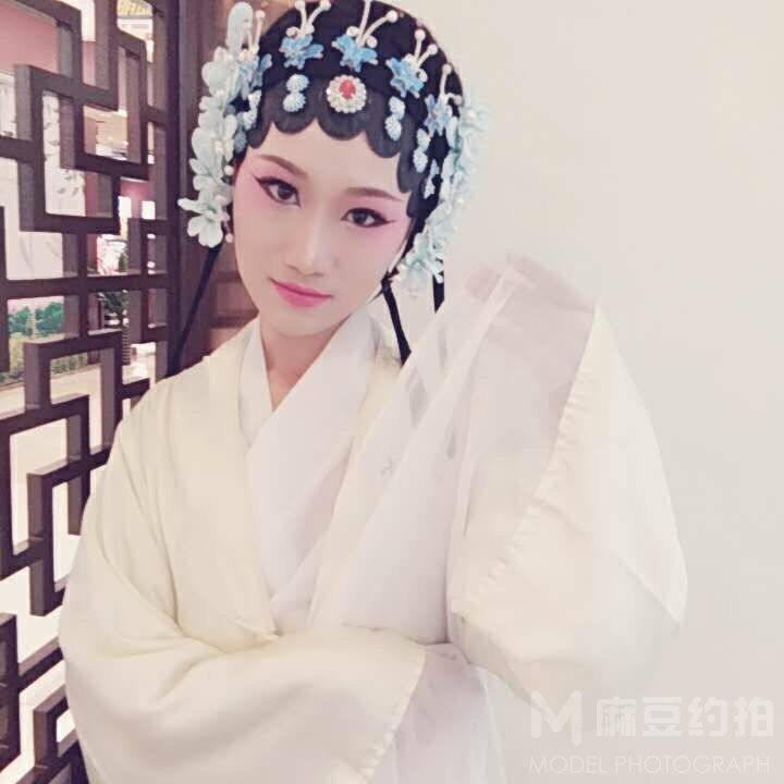民国模特