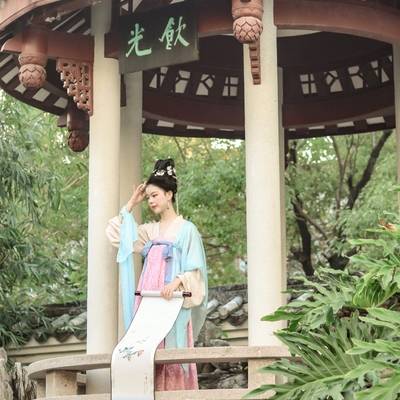 汉服模特