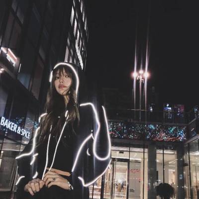 夜景模特
