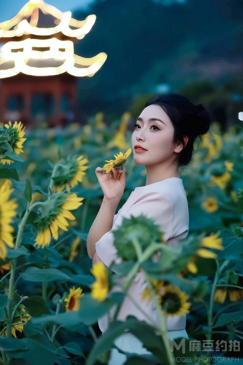 清新模特