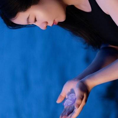 情绪模特