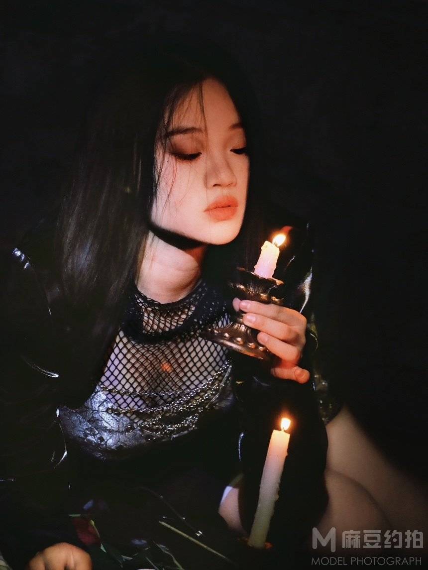 暗黑模特