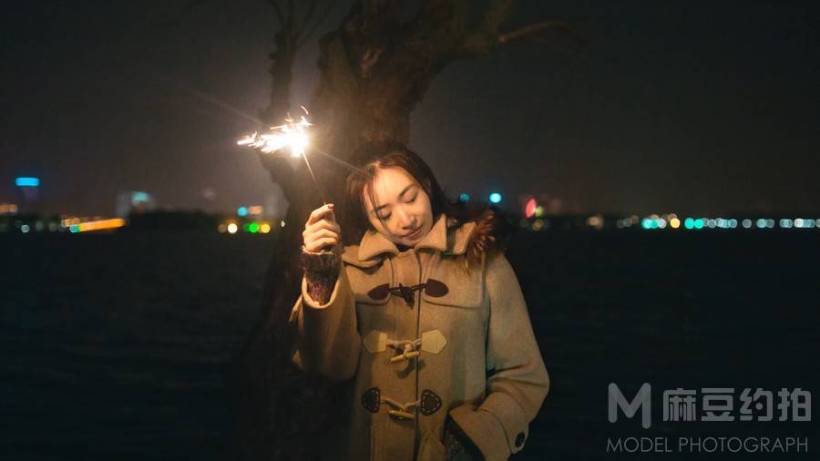 夜景模特