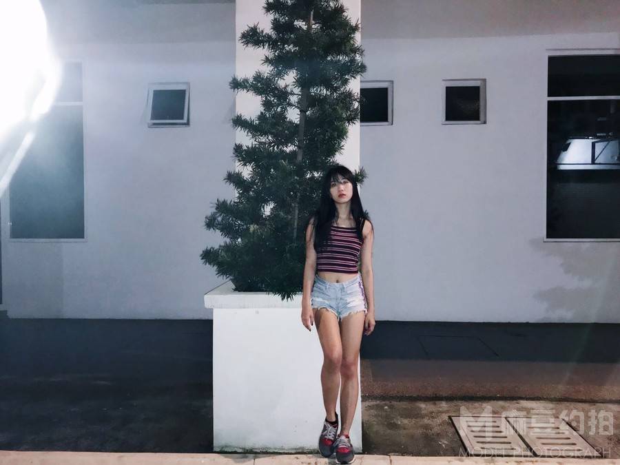 夜景模特