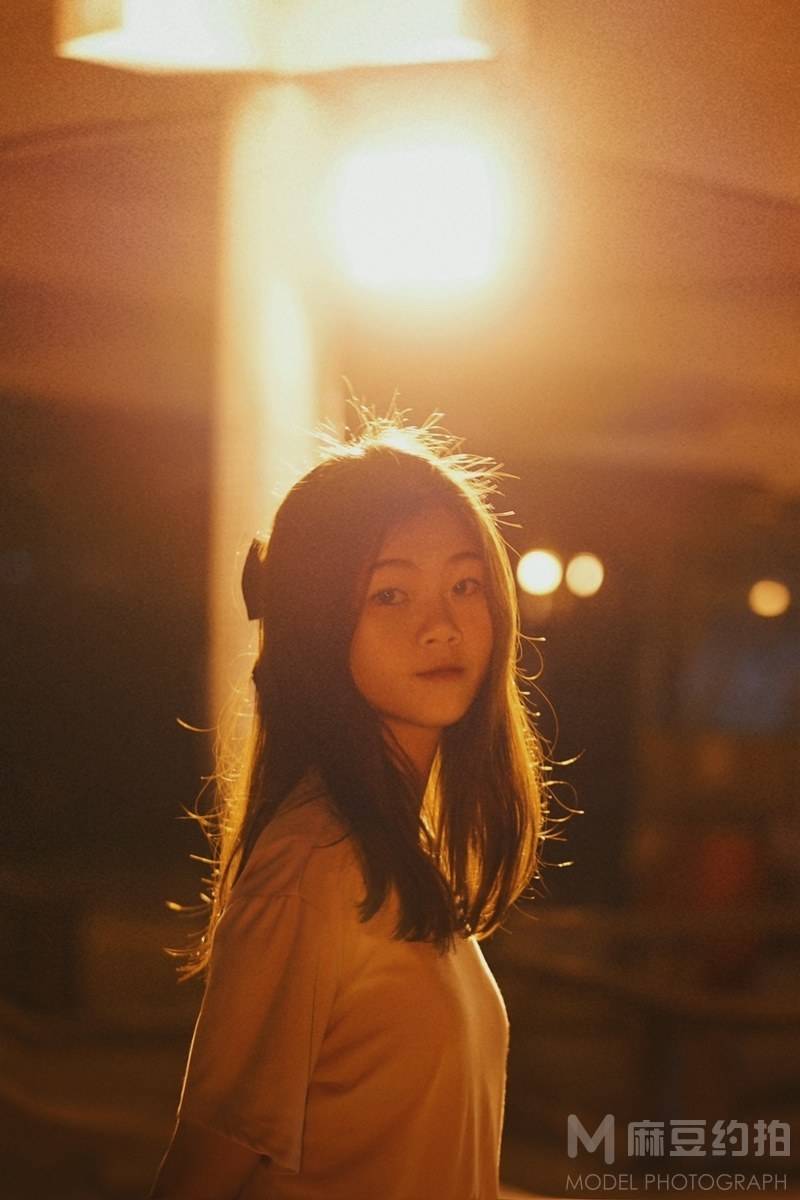 夜景模特