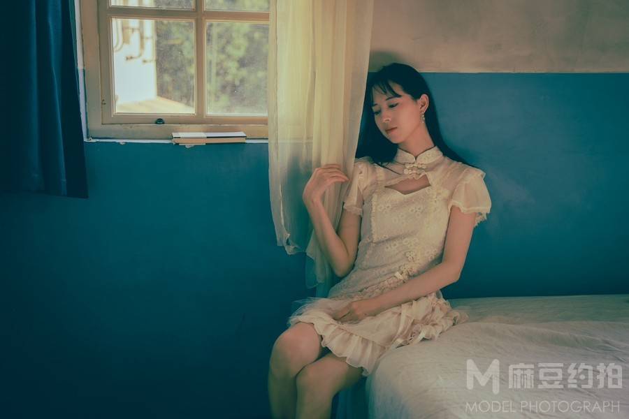 胶片模特