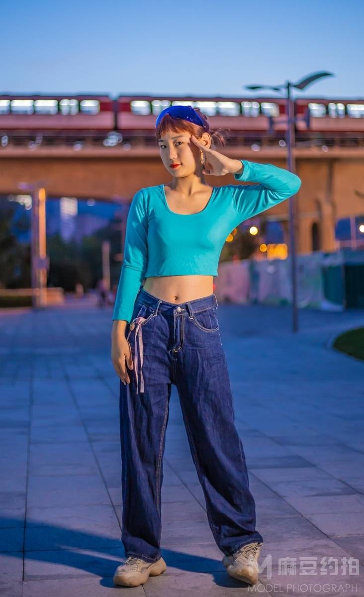 夜景模特