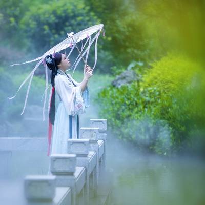 汉服模特