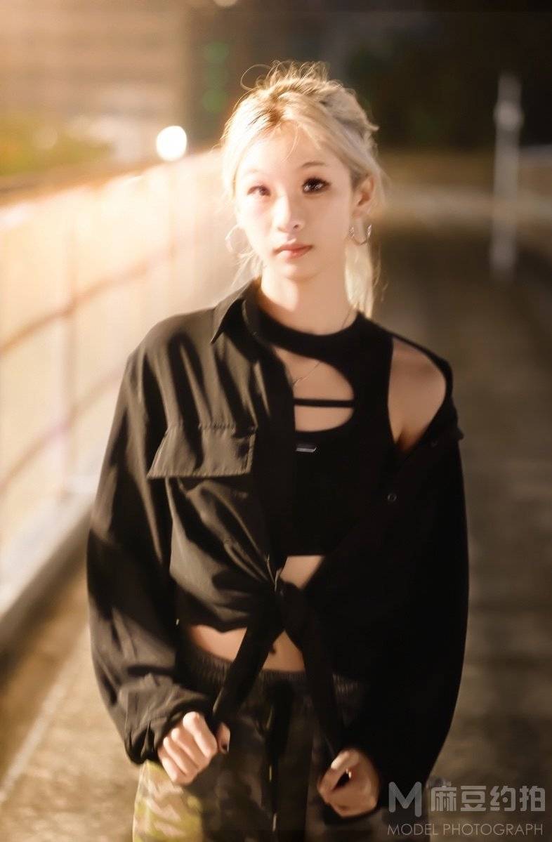 夜景模特