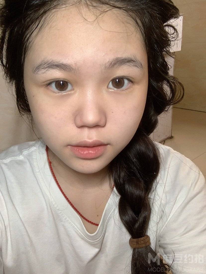 胶片模特