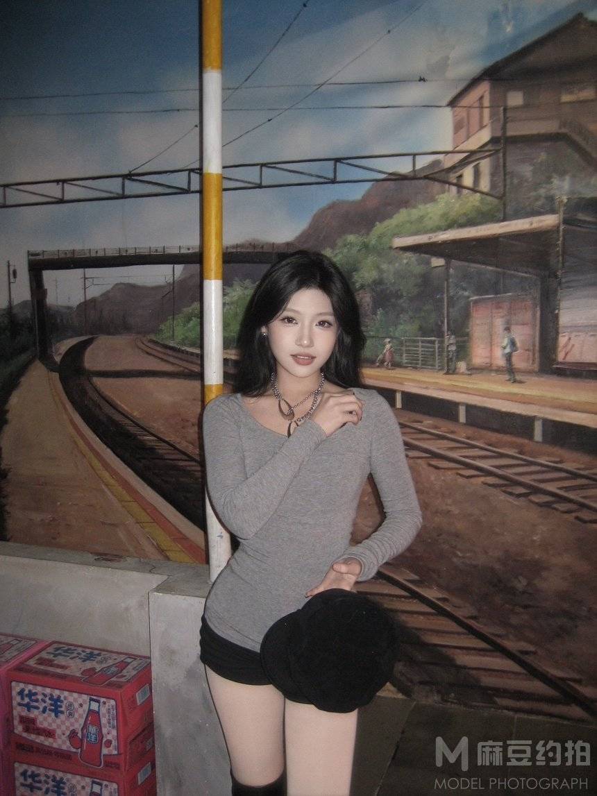 胶片模特
