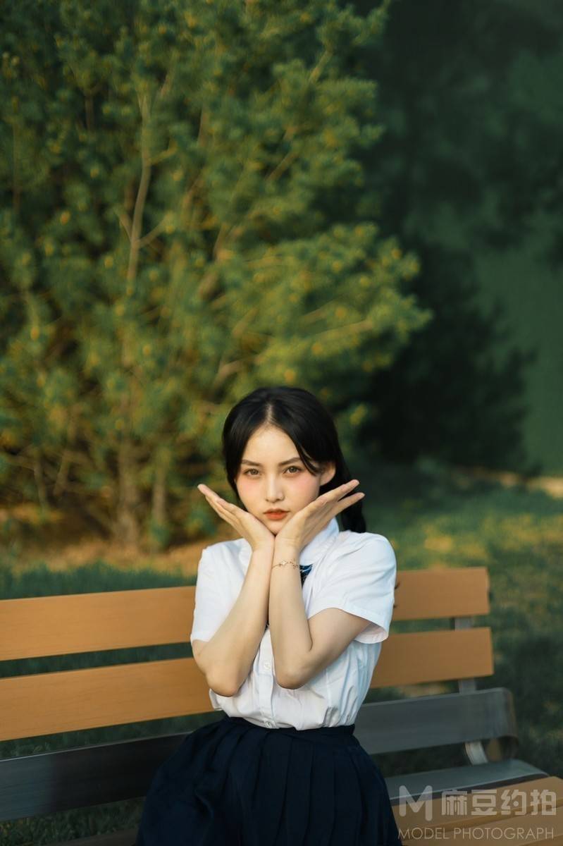 校园模特