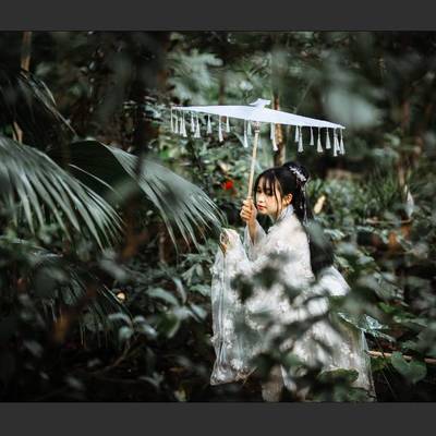 汉服模特