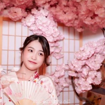 和服模特